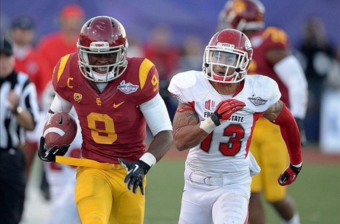 Fresno State Bulldogs vs. Wyoming Cowboys at Save Mart Center