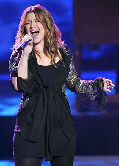 Kelly Clarkson at Save Mart Center